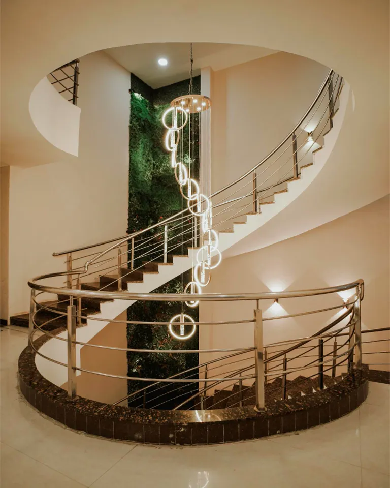 Apex Feature Staircase